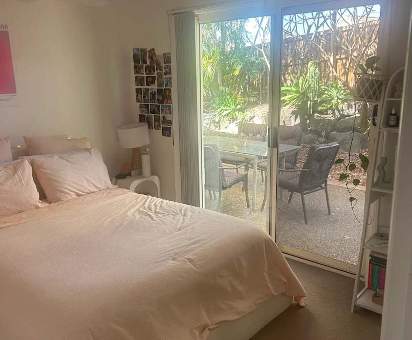 Unfurnished room in a share house