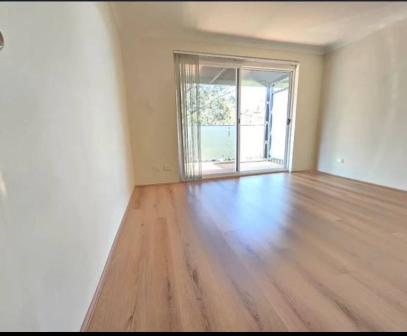 Unfurnished room in a share house