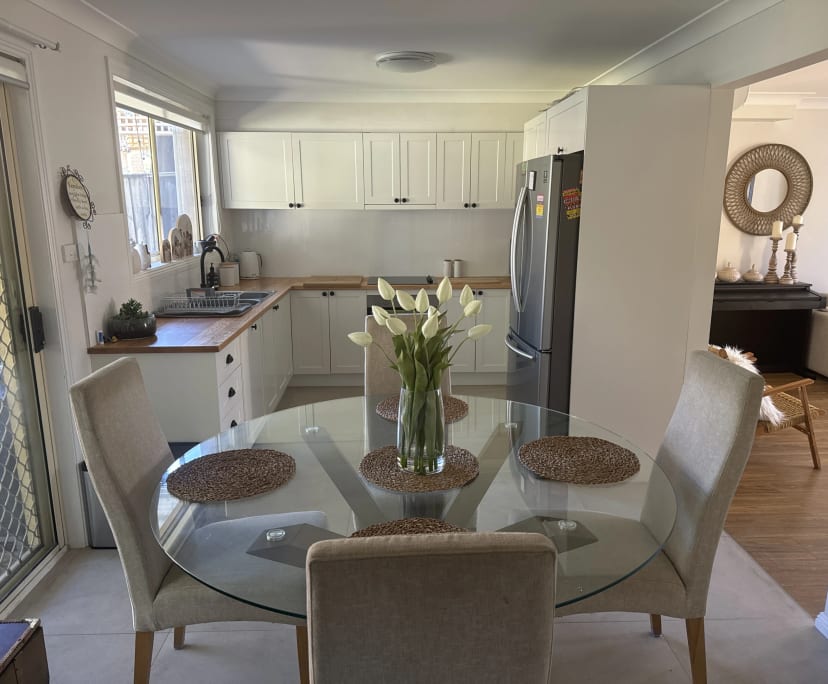 $375, Share-house, 3 bathrooms, Quakers Hill NSW 2763