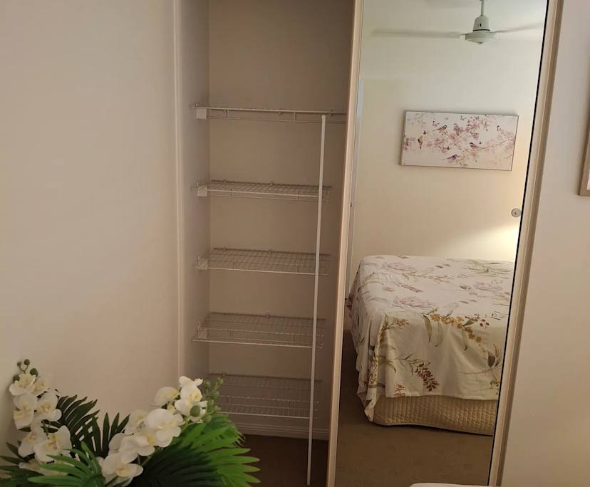 $260, Share-house, 4 bathrooms, Redlynch QLD 4870