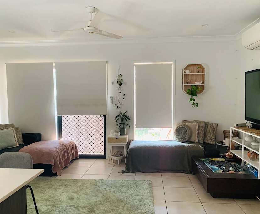 propertyImage