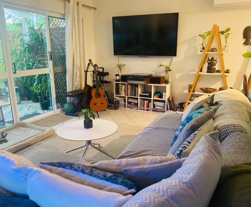 $320, Flatshare, 2 bathrooms, Yorkeys Knob QLD 4878