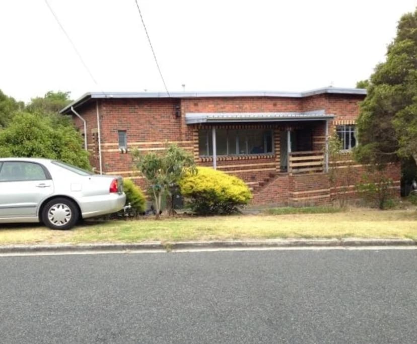 Whole property with 2 rooms for rent