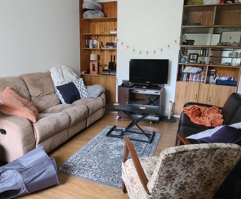 Room in a share house