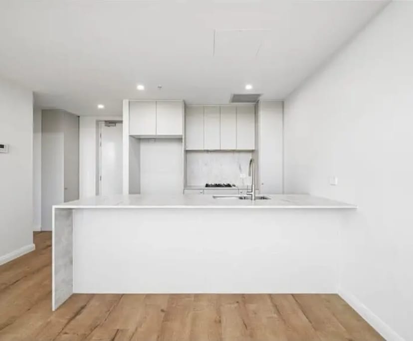 Unfurnished room with own bathroom