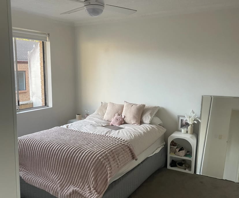 Whole property with 2 rooms for rent