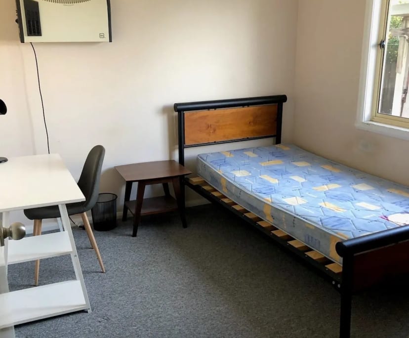 $180, Share-house, 6 bathrooms, Waratah West NSW 2298