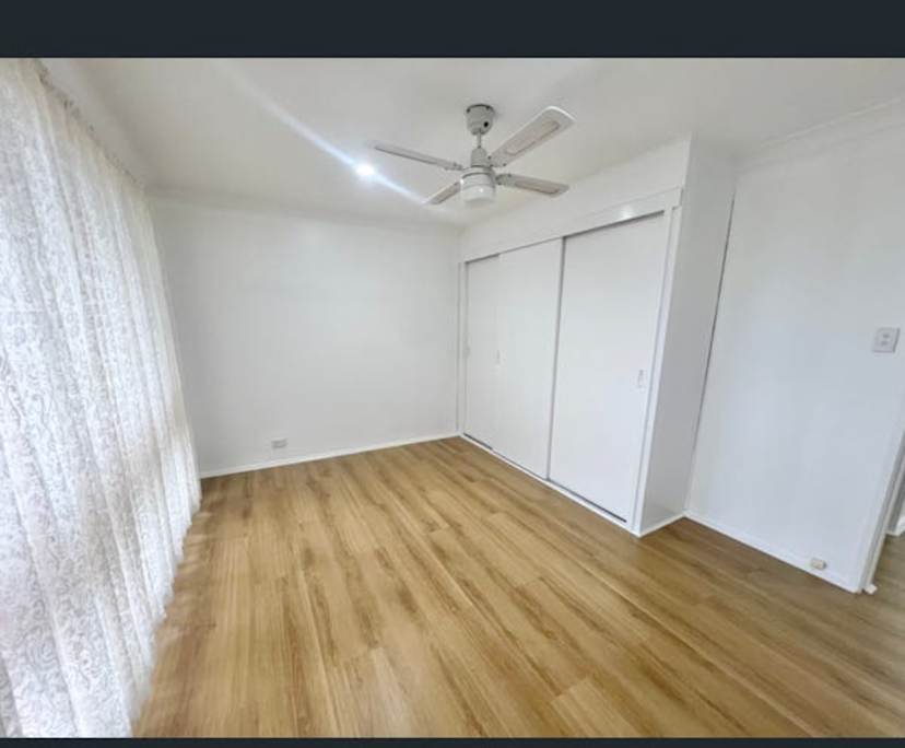 Unfurnished room in a share house