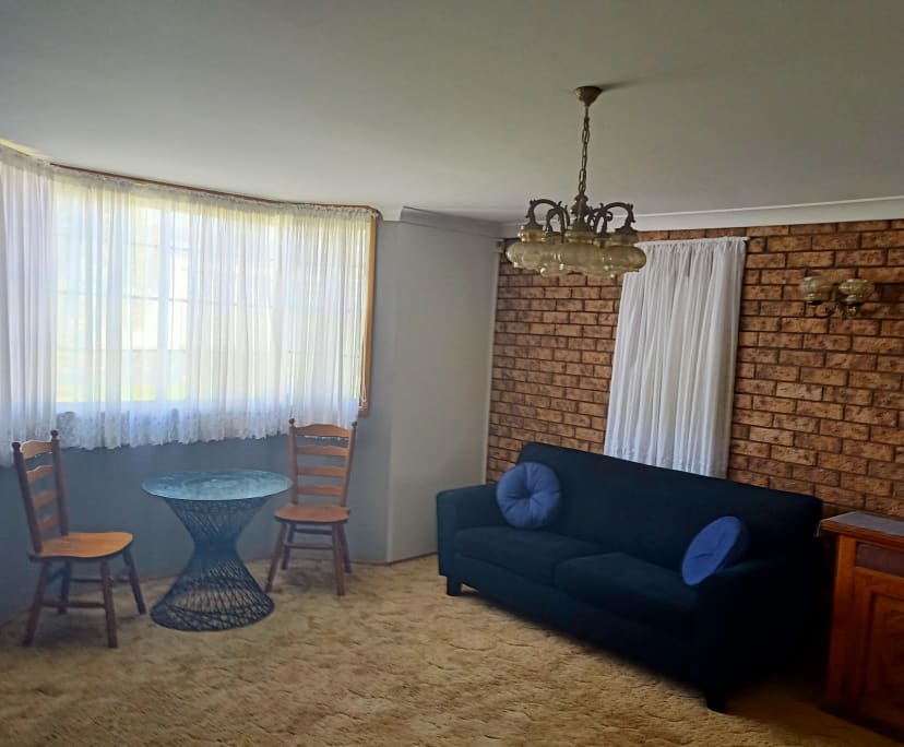 $250, Share-house, 5 bathrooms, Glenfield NSW 2167