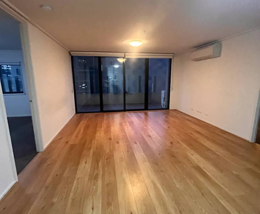 Unfurnished room with own bathroom