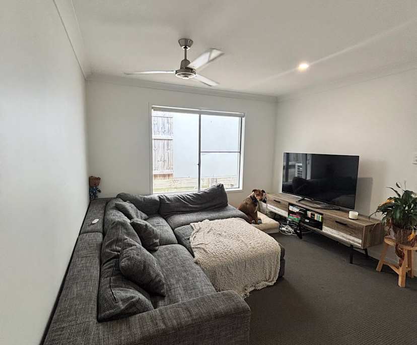 $247, Share-house, 4 bathrooms, Pimpama QLD 4209