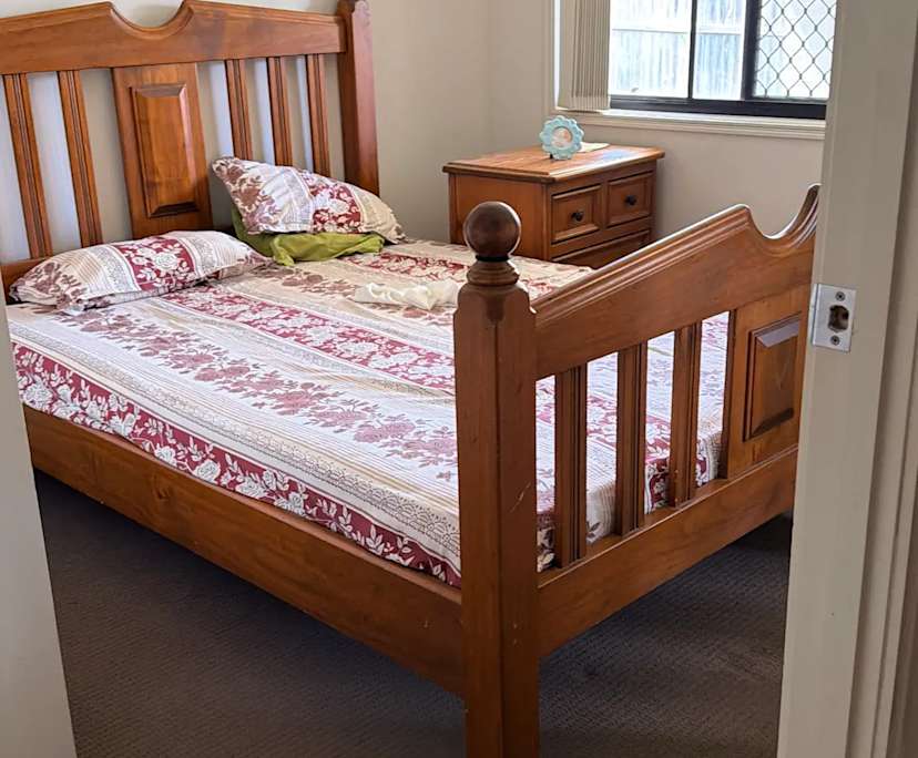 $350, Homestay, 2 rooms, Calamvale QLD 4116, Calamvale QLD 4116