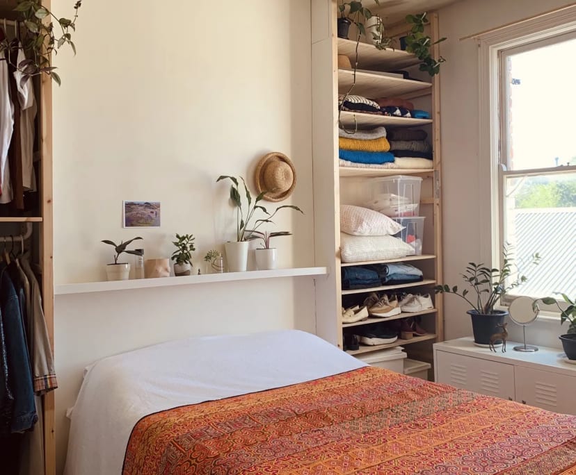 Unfurnished room in a share house