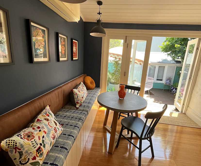 $360, Homestay, 3 bathrooms, Leichhardt NSW 2040