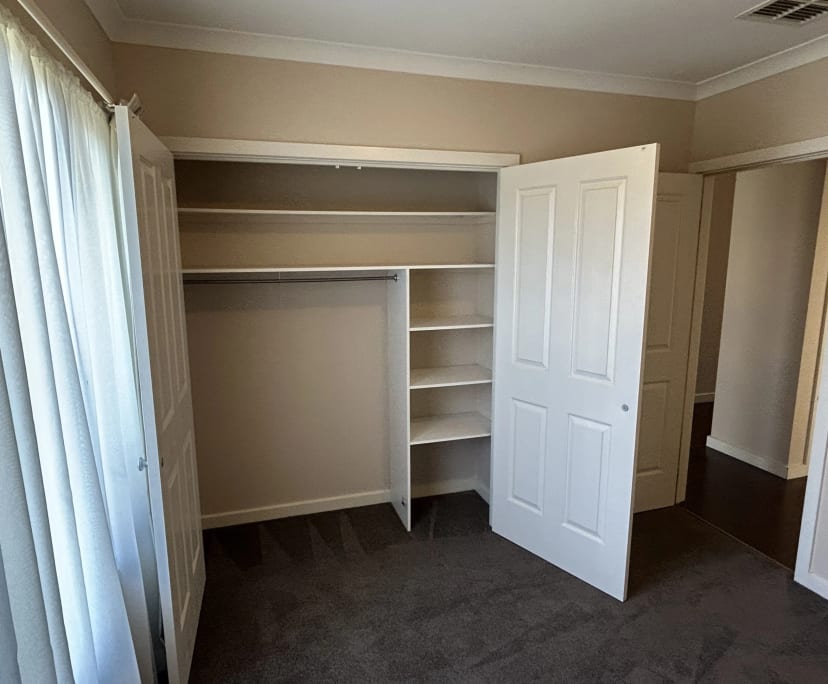 Unfurnished room in a share house