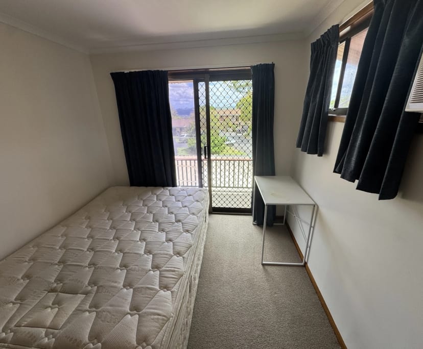 Room in a share house