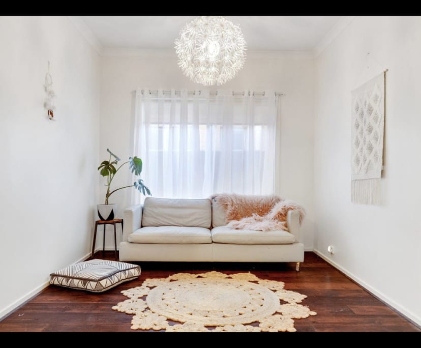 $280, Share-house, 3 bathrooms, Sandhurst VIC 3977