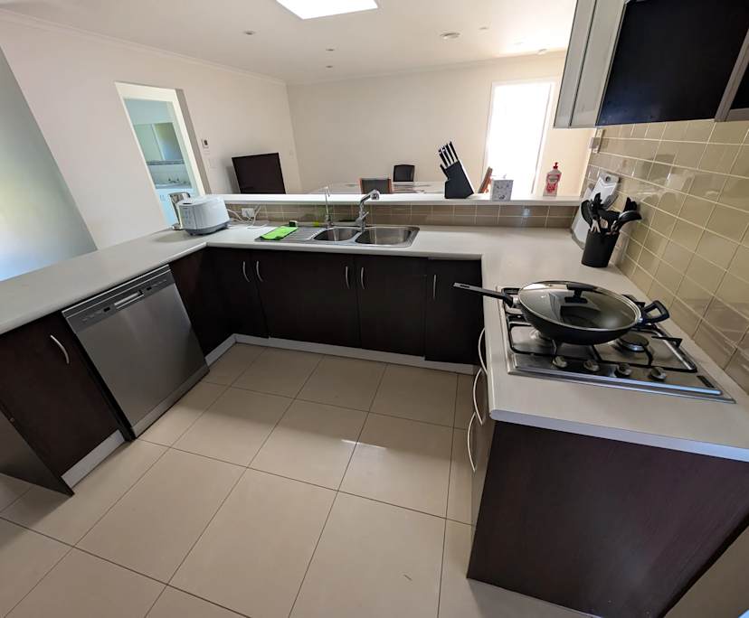 $230, Share-house, 4 bathrooms, Morphett Vale SA 5162