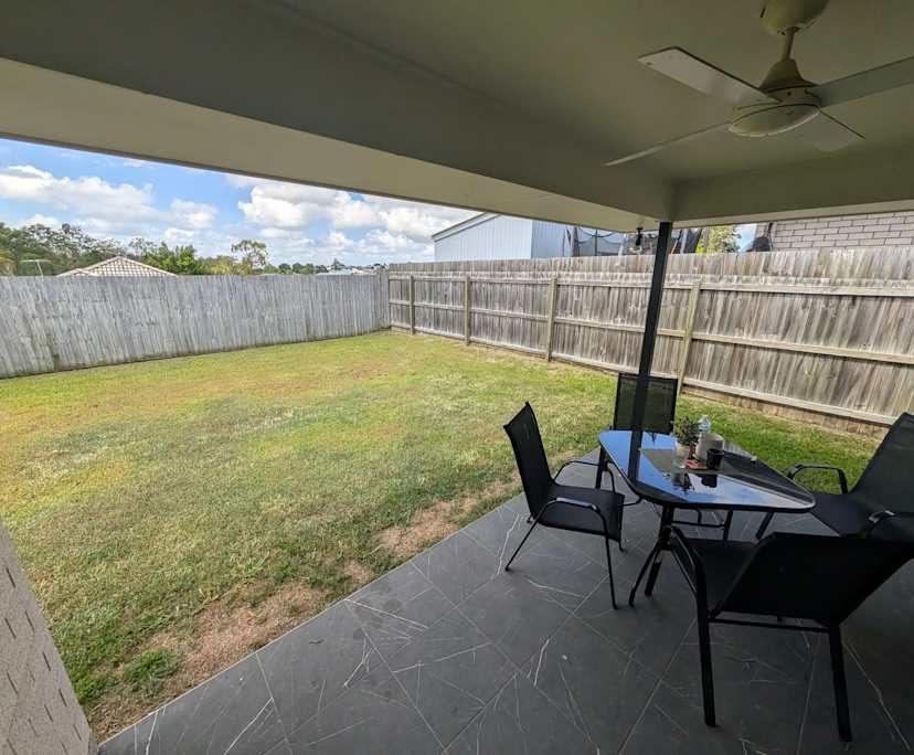$350, Share-house, 4 bathrooms, Morayfield QLD 4506
