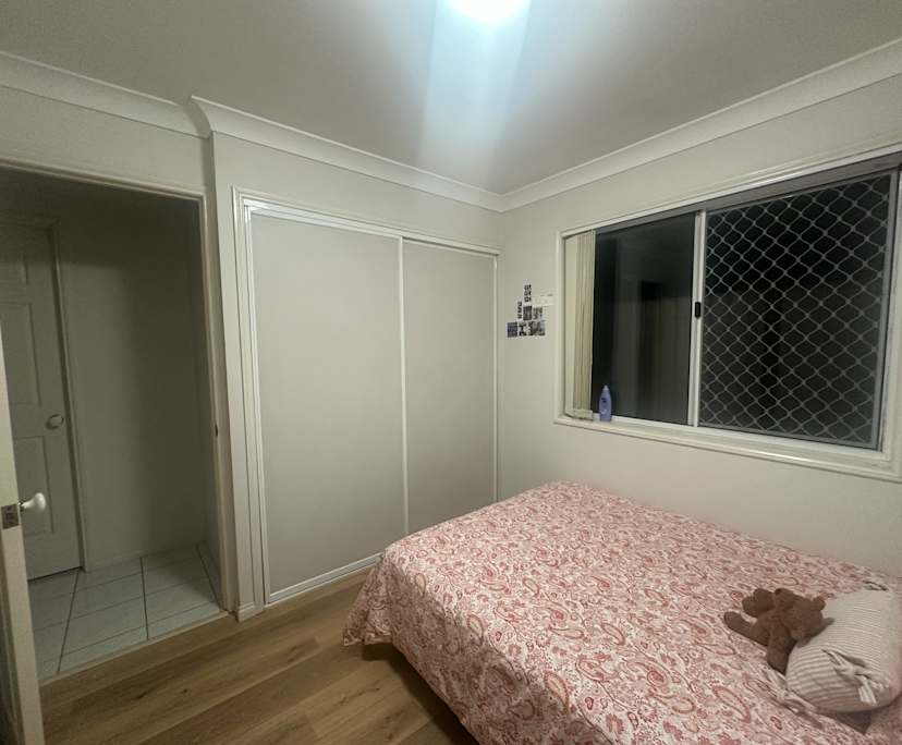 Unfurnished room in a share house