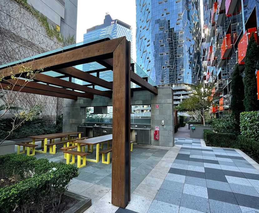 $350, Flatshare, 2 bathrooms, Melbourne VIC 3000