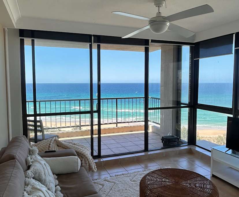 Whole property with 2 rooms for rent