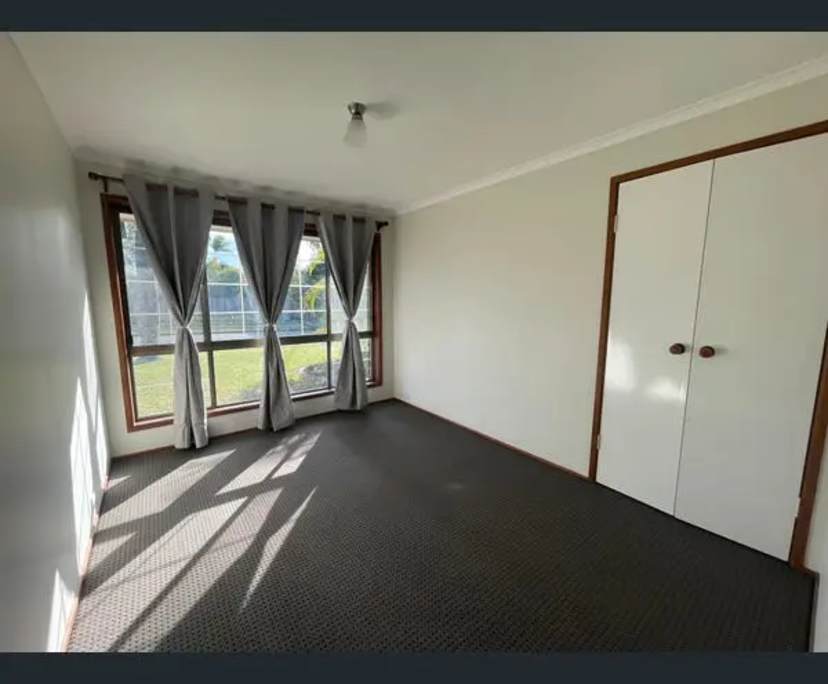 Unfurnished room in a share house