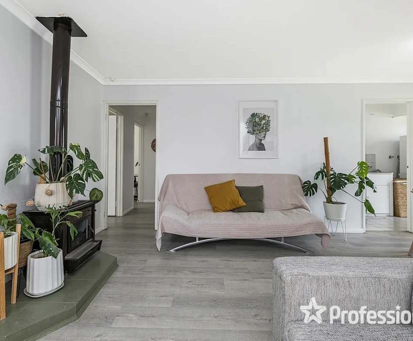 Unfurnished room in a share house