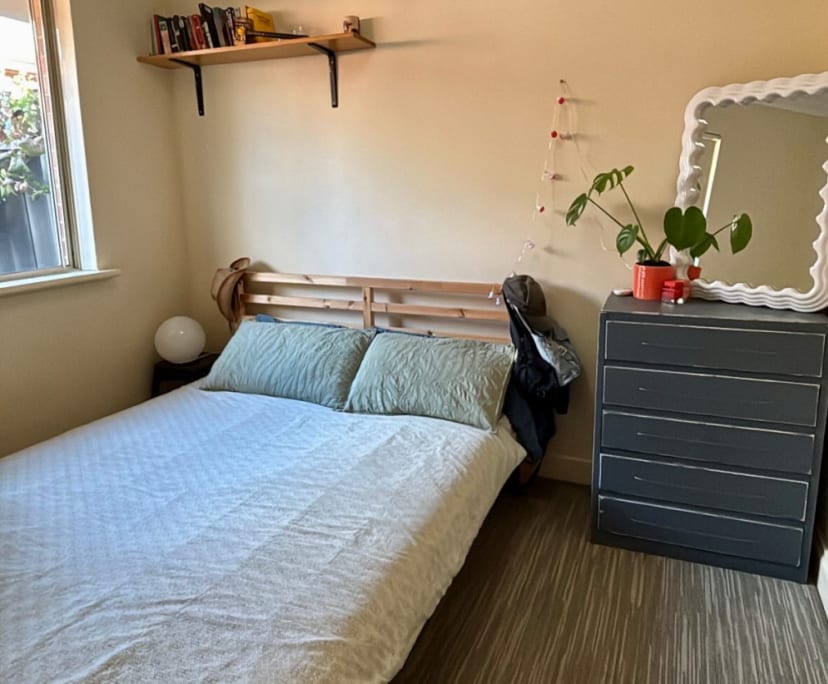 Furnished room with own bathroom