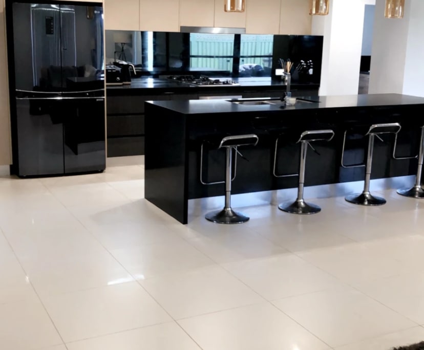 Whole property with 4 rooms for rent