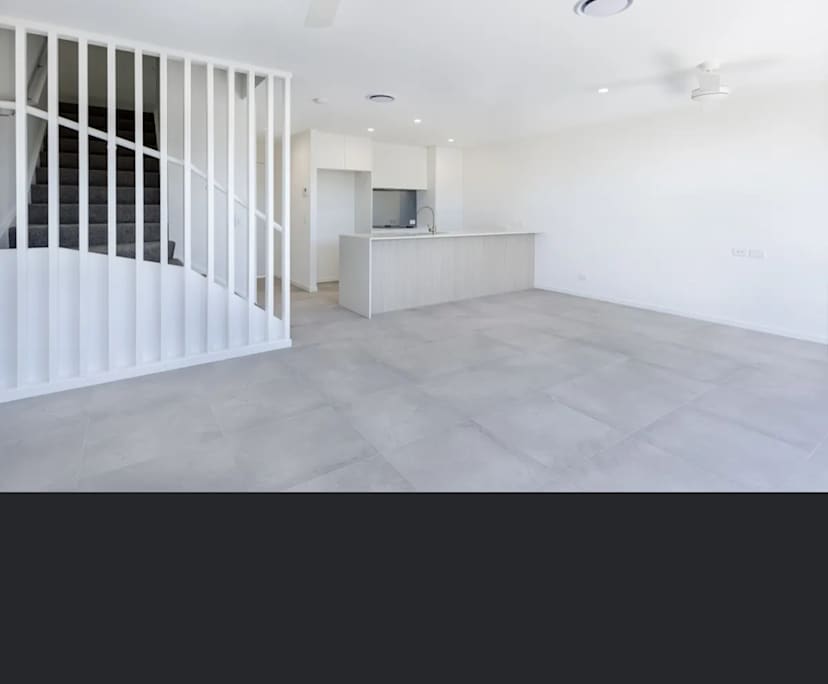 Whole property with 3 rooms for rent