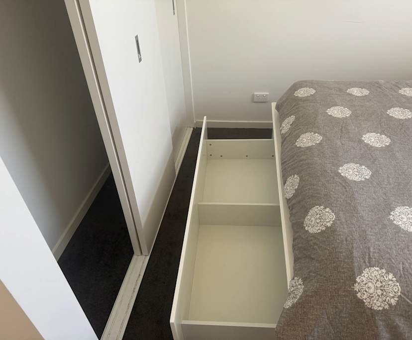 $300, Share-house, 3 bathrooms, Narre Warren VIC 3805