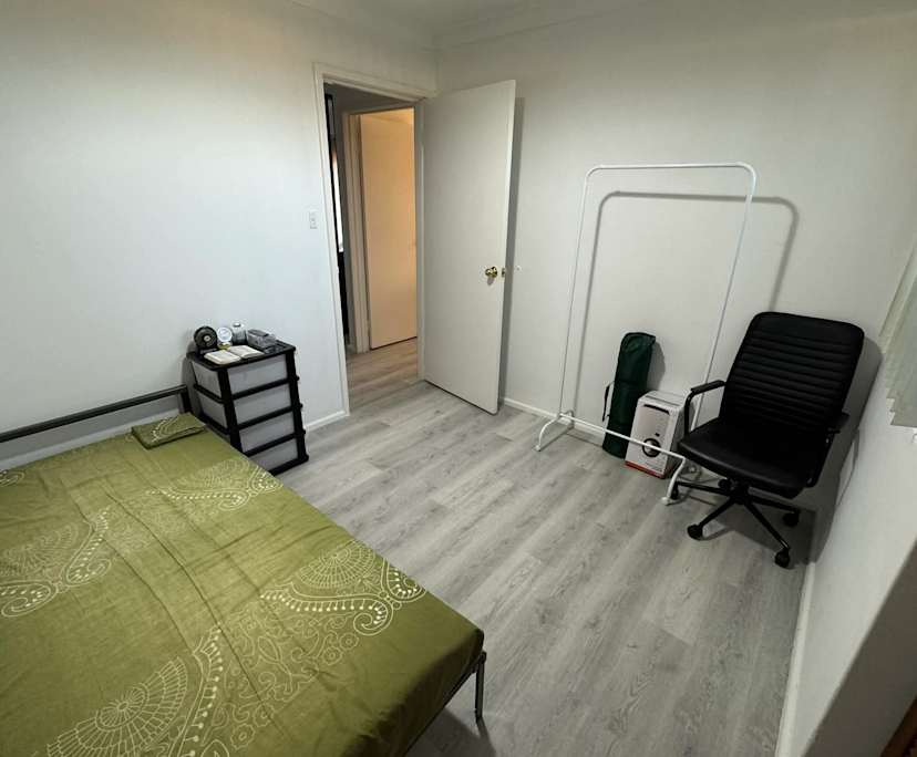 Room in a share house