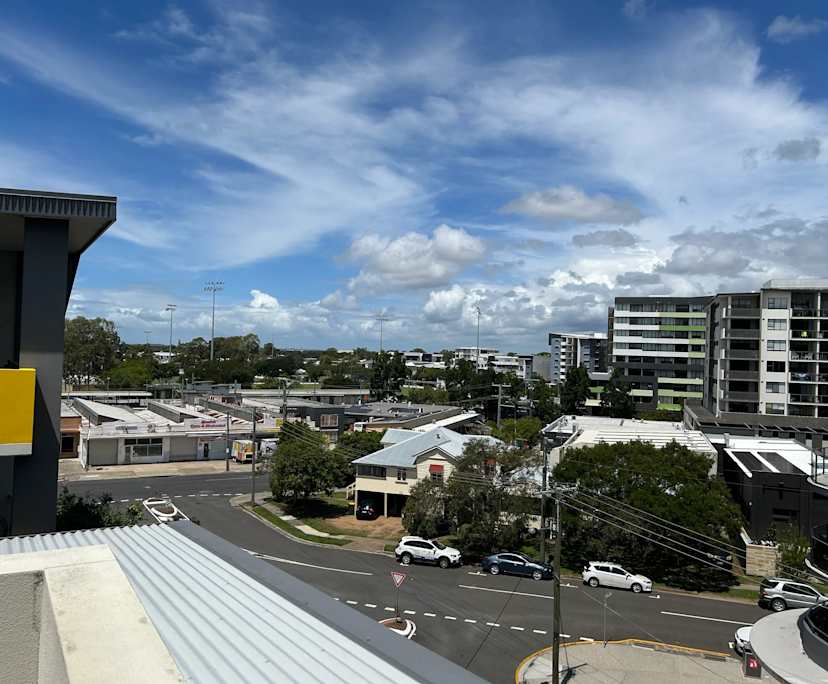 Unfurnished room with own bathroom