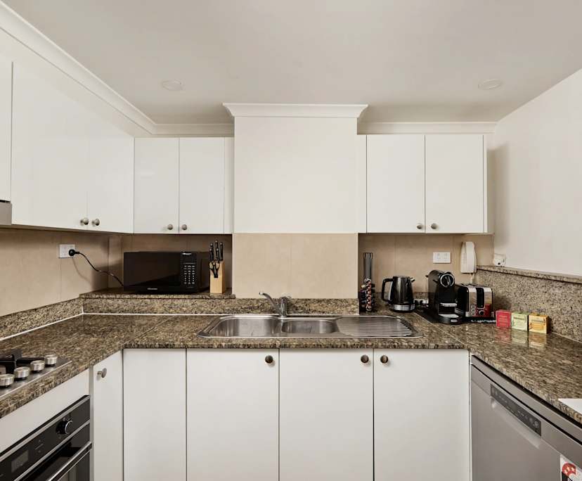 $1,000-800, Flatshare, 3 rooms, Woolloomooloo NSW 2011, Woolloomooloo NSW 2011