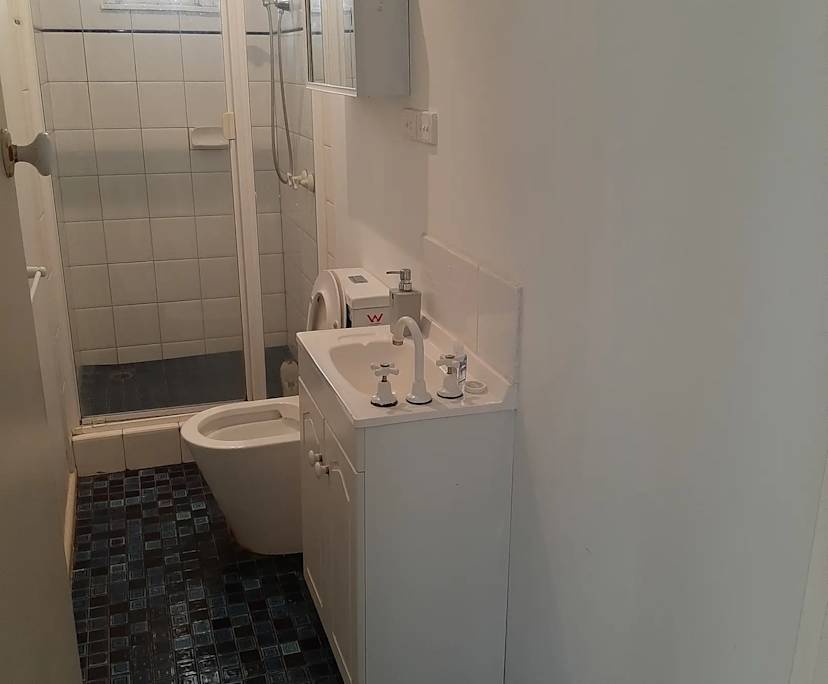 $255, Share-house, 5 bathrooms, Box Hill South VIC 3128