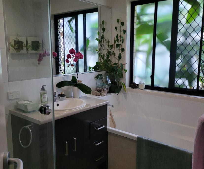 $250, Share-house, 3 bathrooms, Meridan Plains QLD 4551