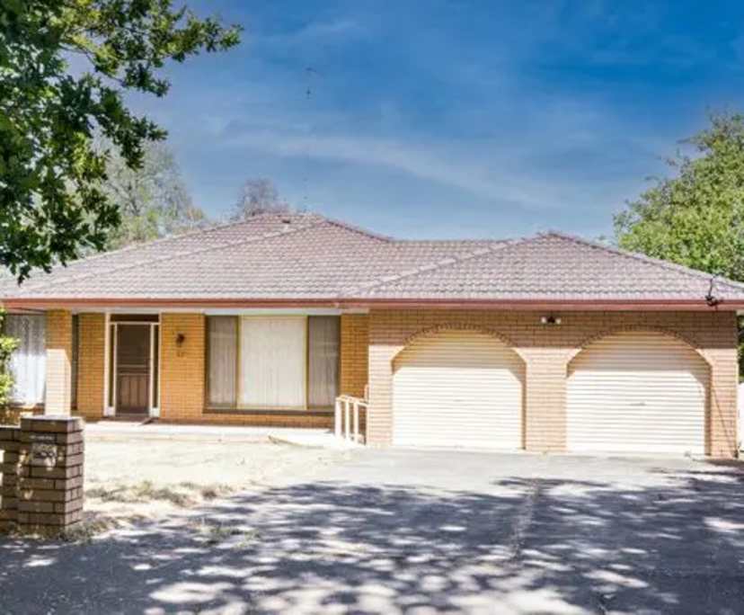 Unfurnished room with ensuite in a share house