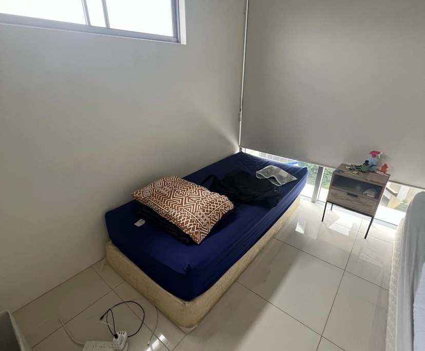 $275, Flatshare, 2 bathrooms, South Brisbane QLD 4101