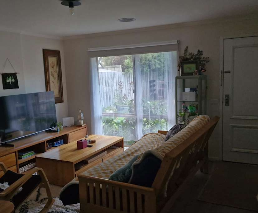 Room in a share house