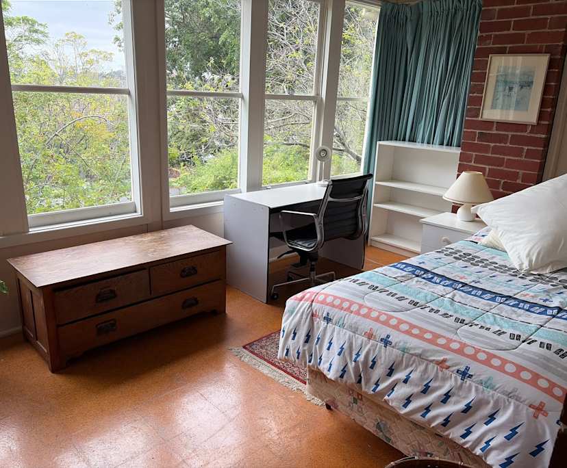 Furnished room in a share house