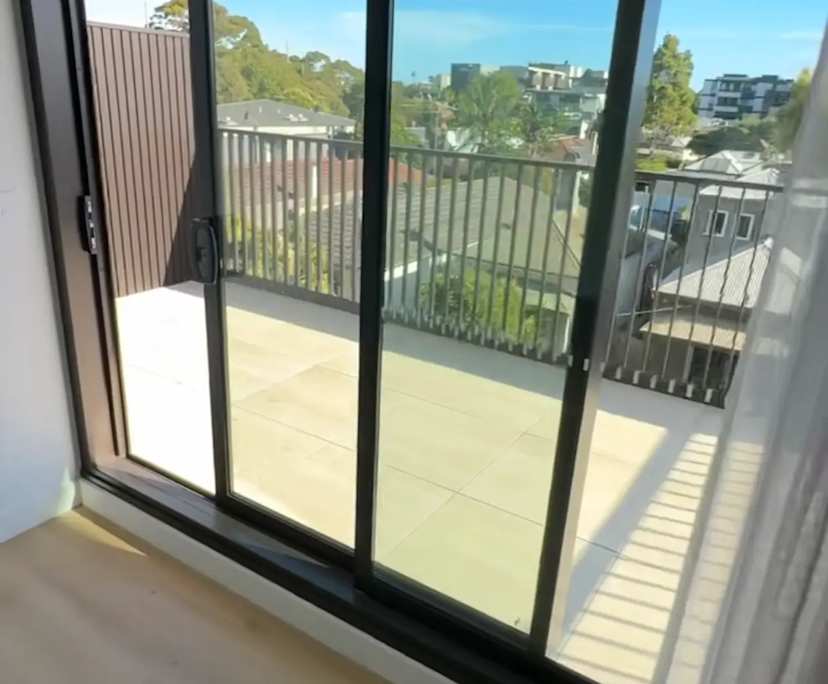 $435, Flatshare, 2 bathrooms, St Kilda VIC 3182