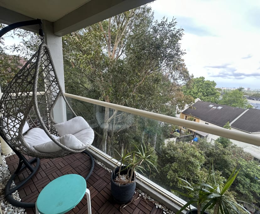 Furnished room with ensuite in a flatshare