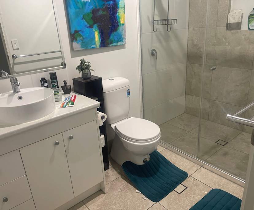 Furnished room with own bathroom