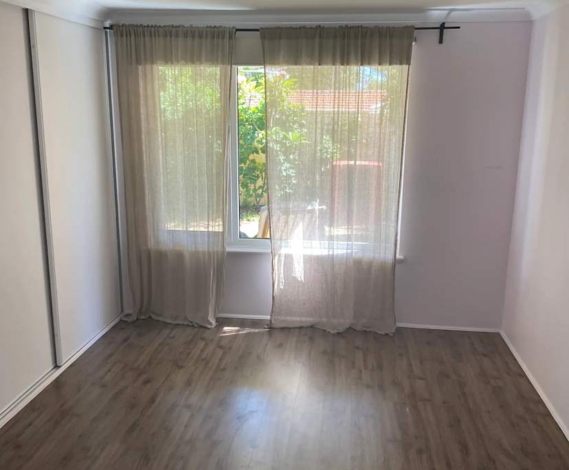 Furnished room with ensuite in a share house