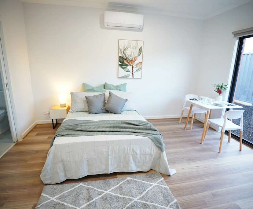 $270, Share-house, 6 bathrooms, Churchill VIC 3842