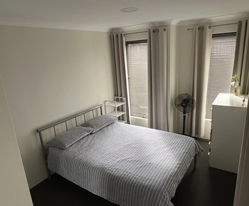 Furnished room in a share house