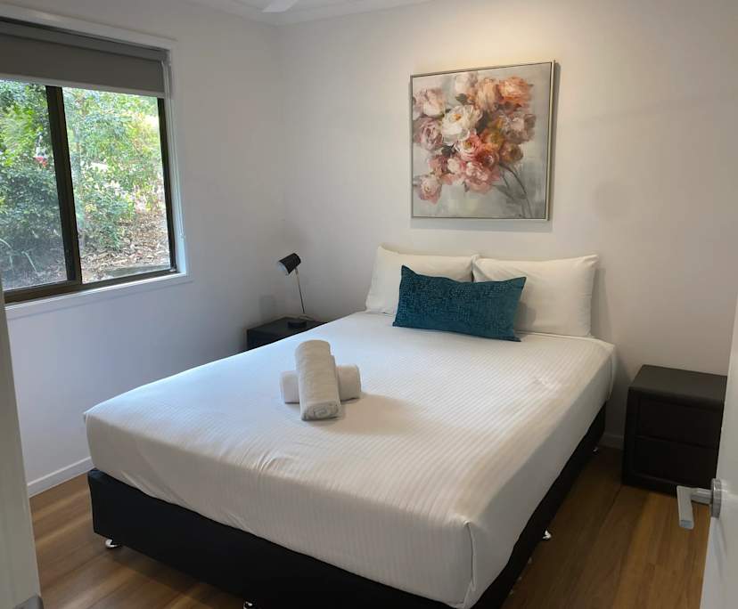 $695, Whole-property, 2 bathrooms, Mapleton QLD 4560