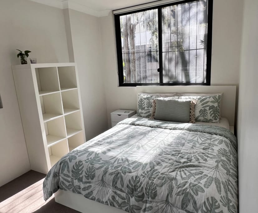 Furnished room in a flatshare