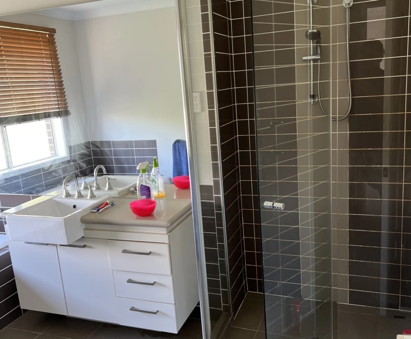 $250, Share-house, 4 bathrooms, Narre Warren South VIC 3805